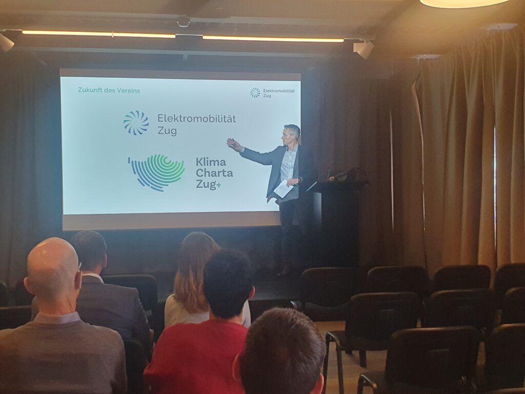 Innovationen im Fokus: Rückblick auf die 8. Ausgabe des Kantonsrat zMorge Elektromobilität